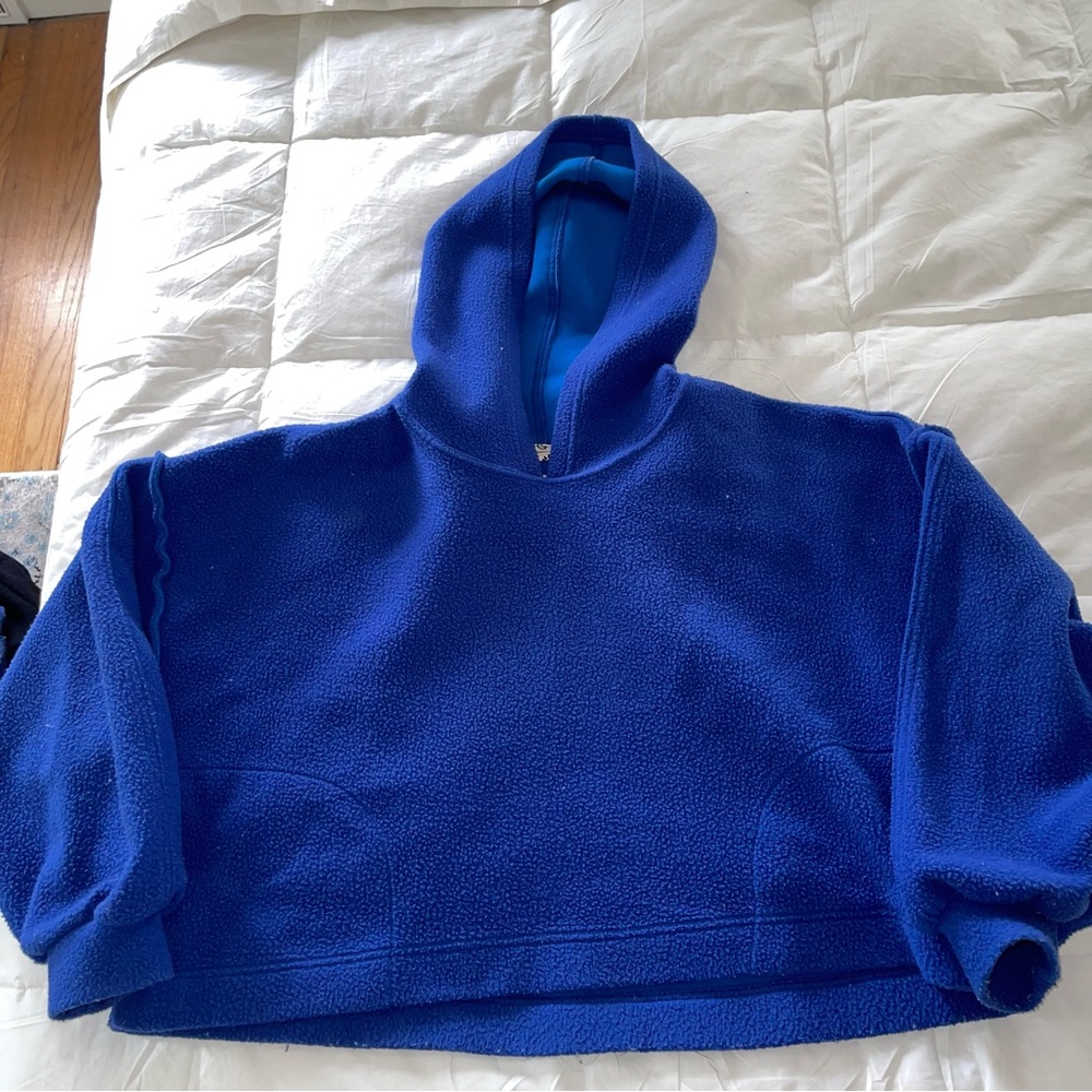 Free people sweatshirt